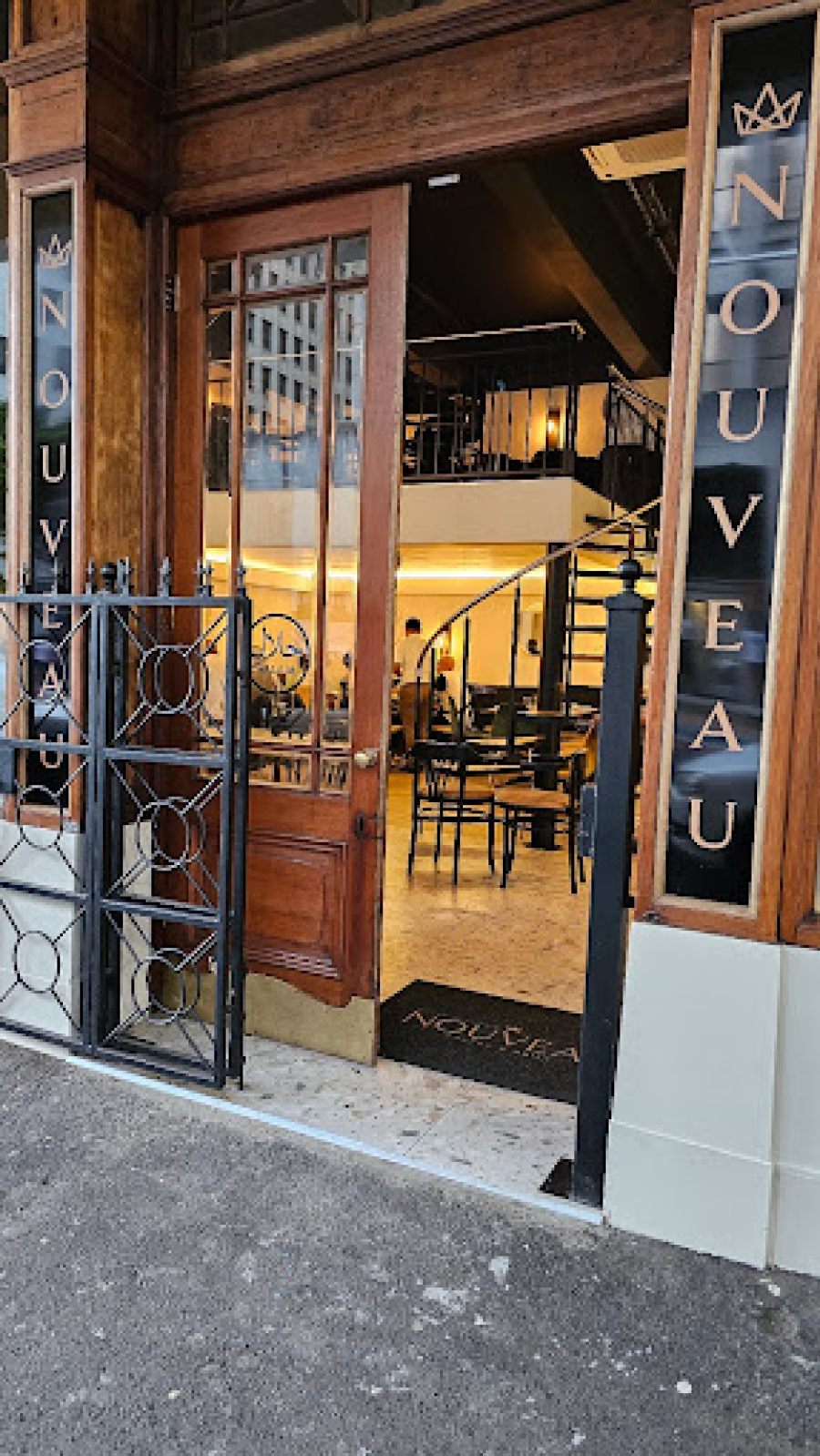 Nouveau Coffee and Grill